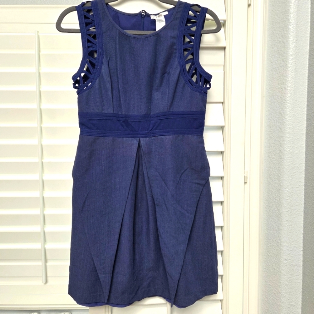 Esley Navy‎ Sleeveless Mini Dress